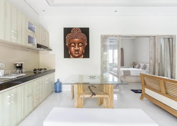 Romantic With Private Pool In Legian Villa Seminyak